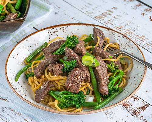 AdobeStock_267813912-boeuf-saute-500x400 Honungssauterad biff